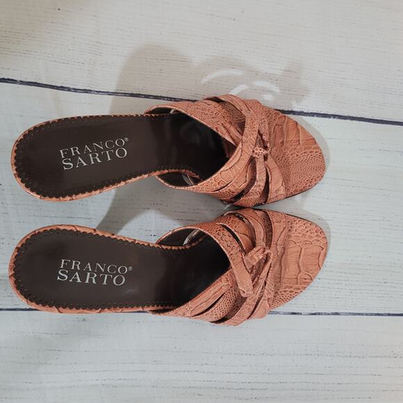 Franco Sarto	Size	8m	Salmon Leather Gator Pattern Crisscross Slide Heels - Picture 11 of 11